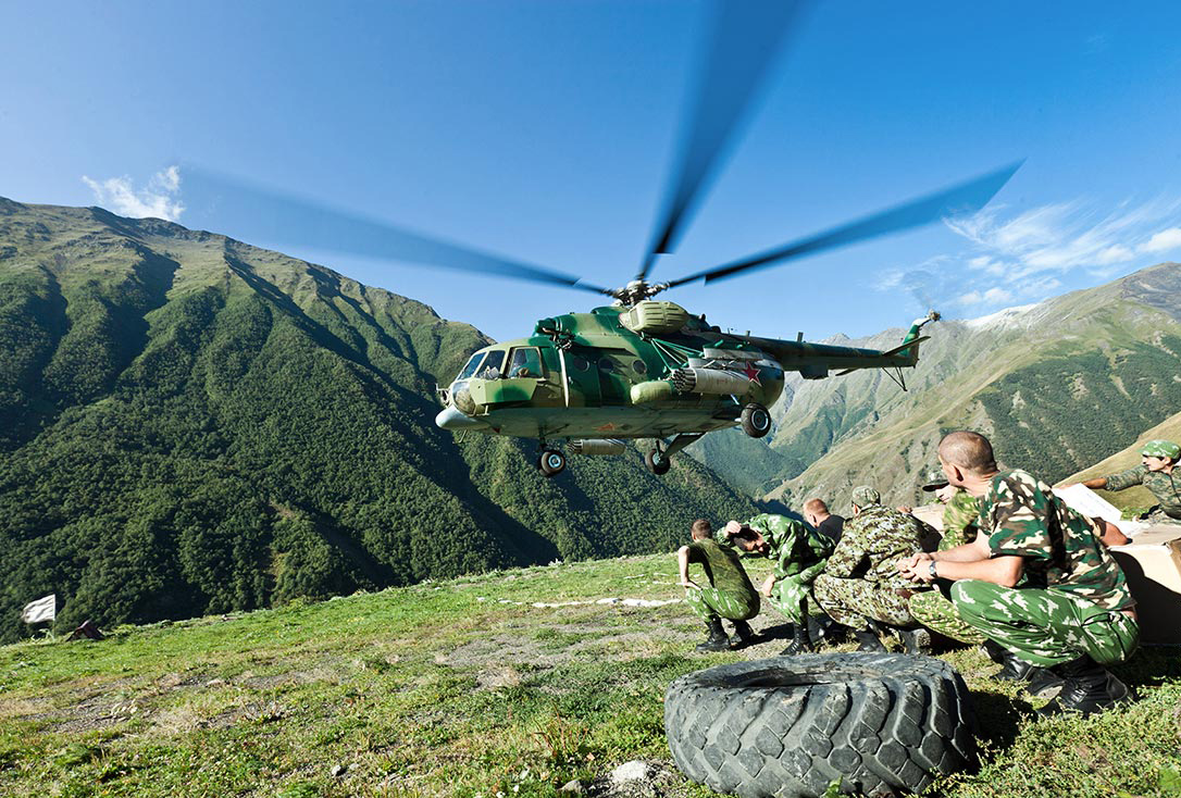 Вертолет пограничных войск